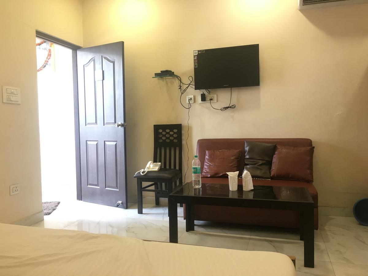 Oyo 12976 Hotel New Fiza Dzsammu Kültér fotó
