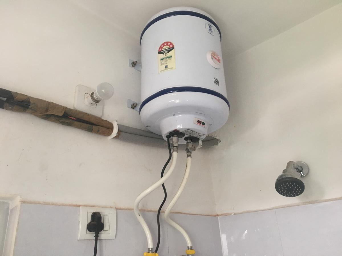 Oyo 12976 Hotel New Fiza Dzsammu Kültér fotó