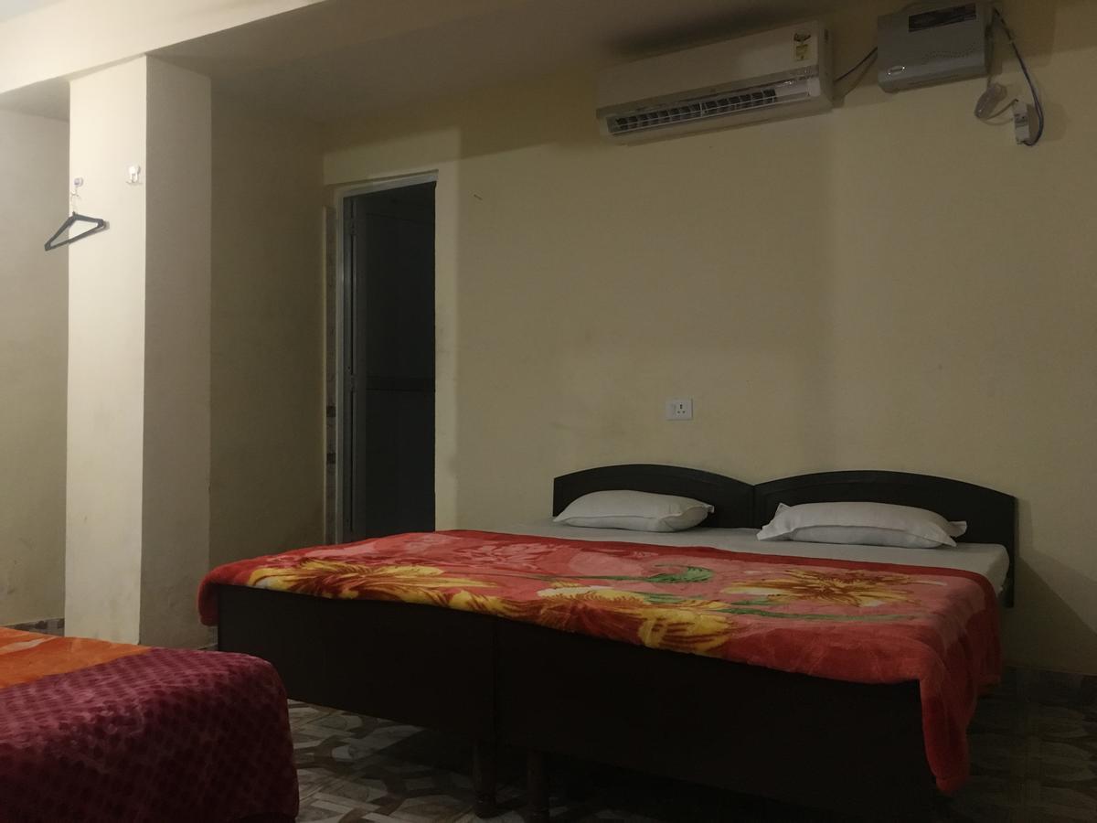 Oyo 12976 Hotel New Fiza Dzsammu Kültér fotó